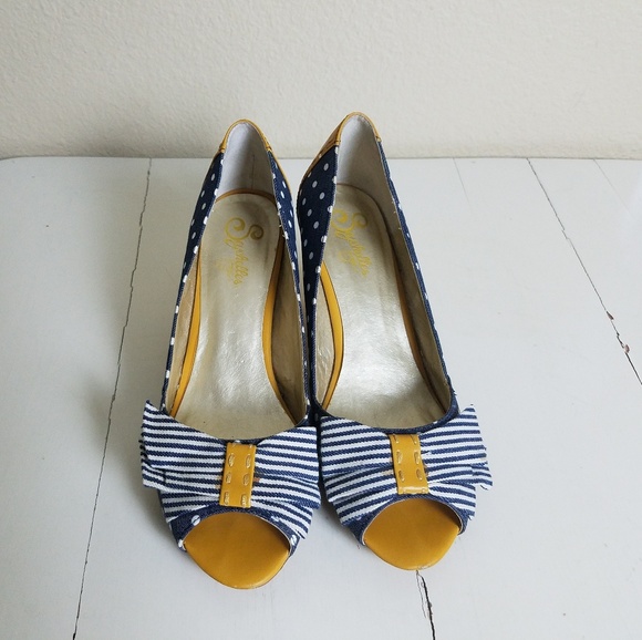 Seychelles Shoes - Blue and Mustard Yellow Heels